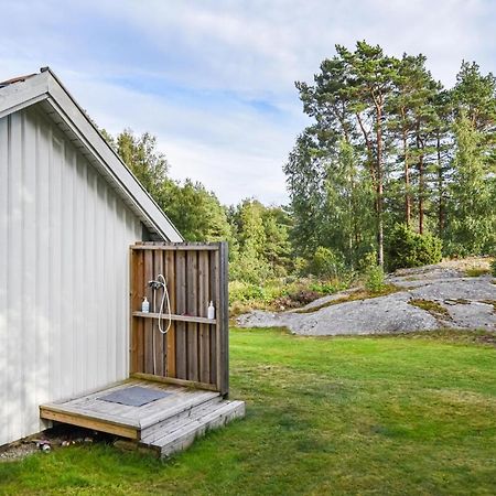 Cozy Home In Strmstad With Wifi Strömstad Exterior foto