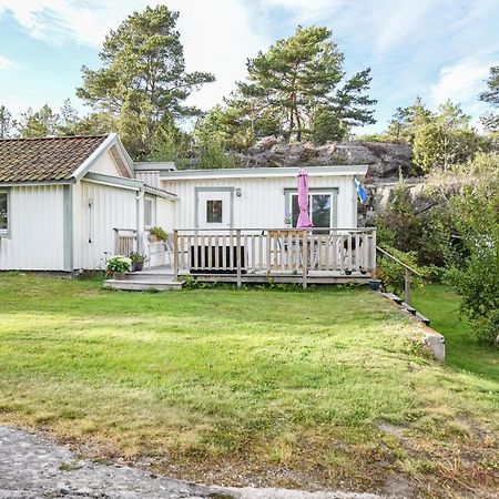 Cozy Home In Strmstad With Wifi Strömstad Exterior foto